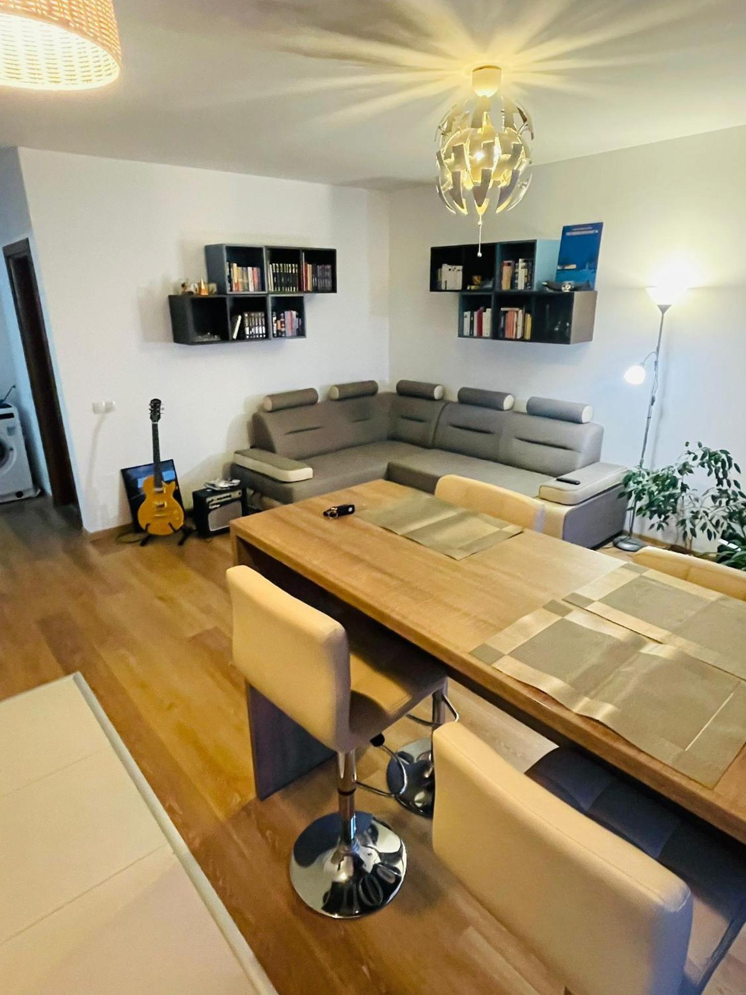 Cozy Apartment With Free Parking Cluj-Napoca Exterior foto